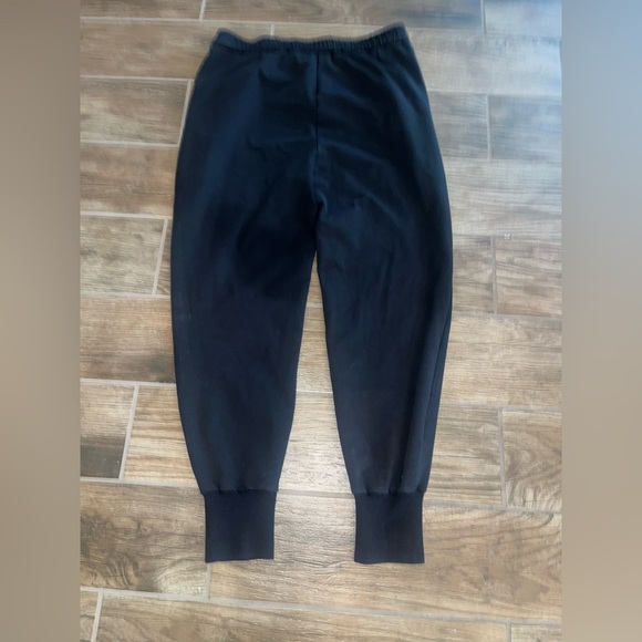 Varley women’s black jogger sweatpants - Picture 2 of 3